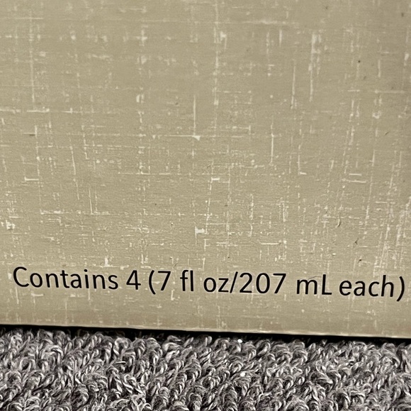 NIB Pier 1 "Nerd" Bunnies Water Glasses - Picture 7 of 8